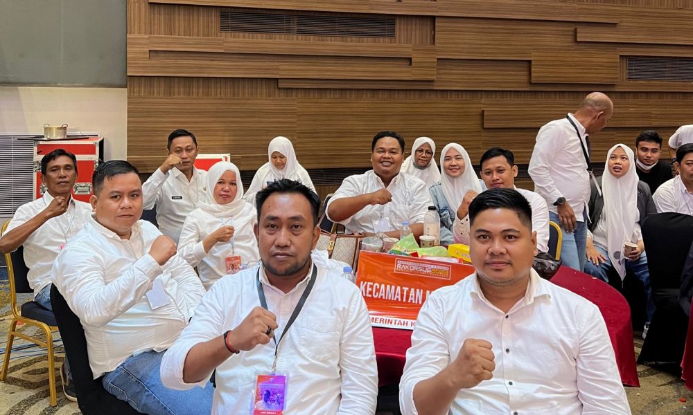 Camat Manggala dan Jajarannya Hadiri Rakorsus Pemerintah Kota Makassar Tahun 2023