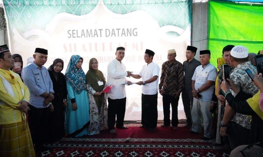 Camat Tamalanrea Hadiri Wakaf Tanah untuk Mesjid