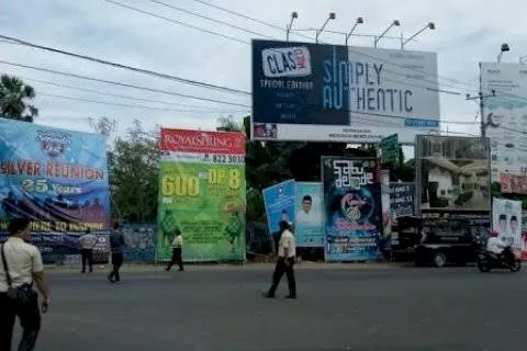 Bapenda Makassar Imbau Para Pengusaha Menata Reklame Sendiri dalam Sebulan