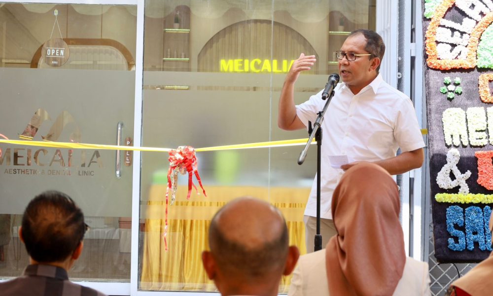 Grand Opening Meicalia Aesthetic & Dental Clinic, Danny Pomanto: Makassar Semakin Makmur