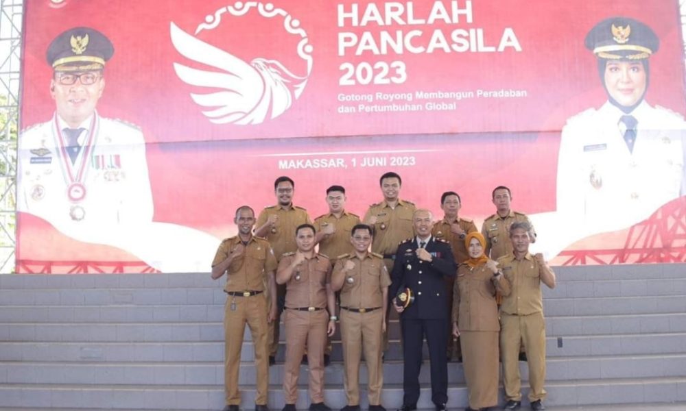 Camat Biringkanaya beserta Para Lurah Peringati Hari Lahir Pancasila di Lapangan Karebosi Makassar