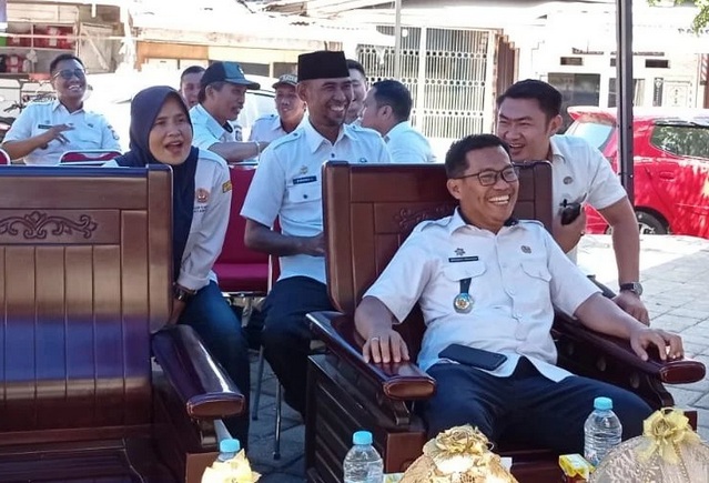 Camat Biringkanaya dan FKKM Lakukan Penyerahan Bantuan Stanting di KONTER Makassar