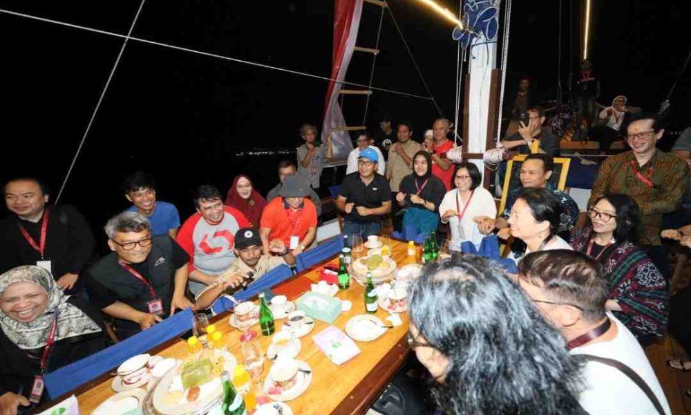 Danny Pomanto Ajak Arsitek se-ASEAN Berlayar dengan Kapal Pinisi di Pantai Losari