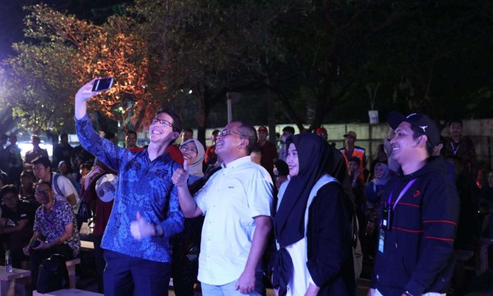 Danny Pomanto Nobar Film Freeman Bersama Konsulat Australia