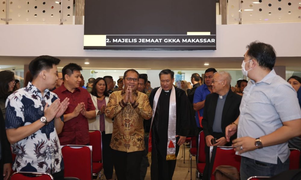 Danny Pomanto Resmikan Gedung GKKA Makassar, Ajak Jemaat Kuatkan Keimanan Umat