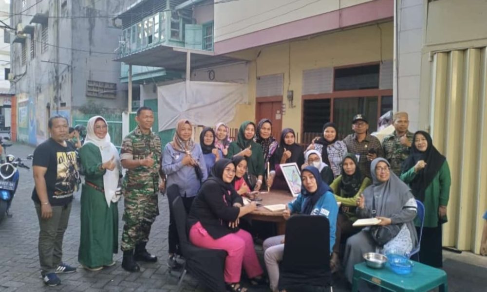 Camat Wajo Inisiasi Pelatihan Melukis di Lorong 55 Butung