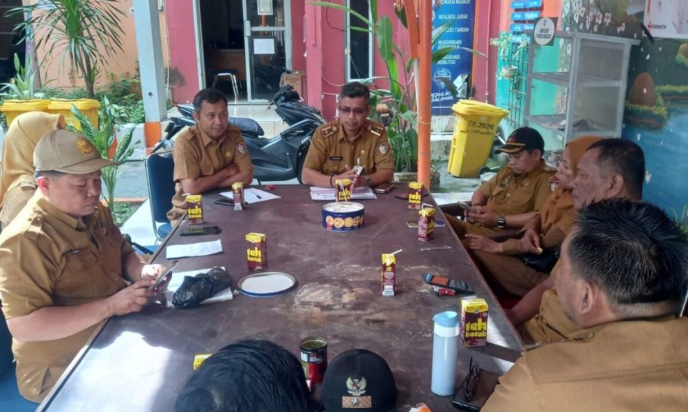 Lurah dan Kolektor Se Kecamatan Wajo Gelar Rakor Untuk Meningkatkan Penerimaan Retribusi Sampah