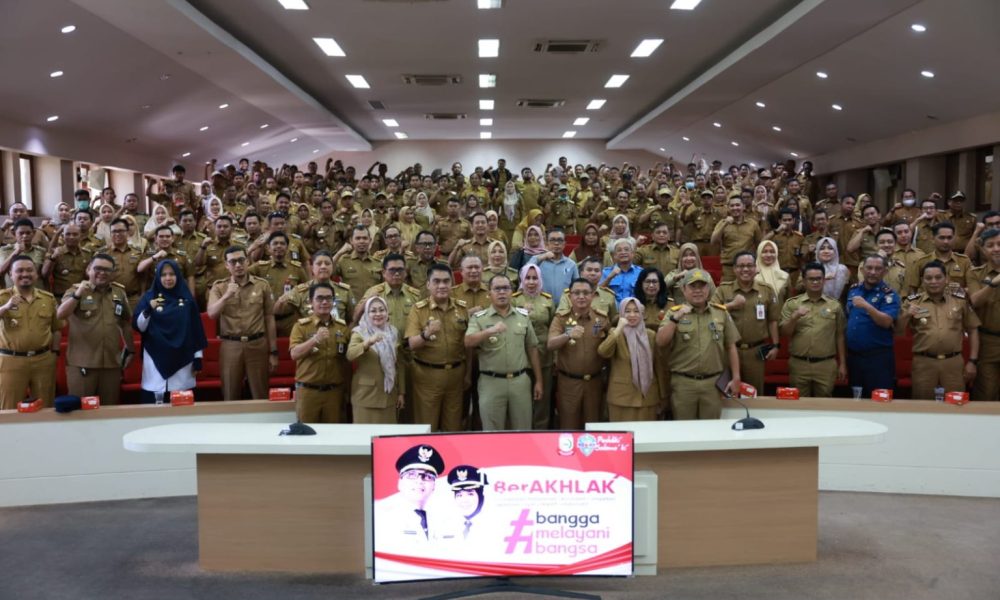 Pimpin Rakor Pemkot Makassar, Danny Pomanto: ASN/ Laskar Pelangi Rajin Akan Saya Promosi