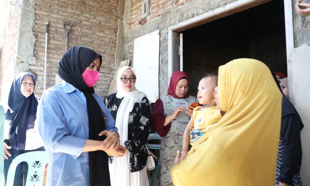 Respon Cepat Fatmawati Rusdi Kunjungi Langsung Penderita Gizi Buruk di Manggala