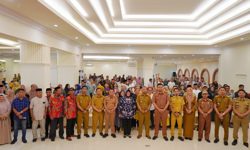 Warga Tamalanrea Sambut Hangat Indira Jusuf Ismail di Acara Halal bi Halal