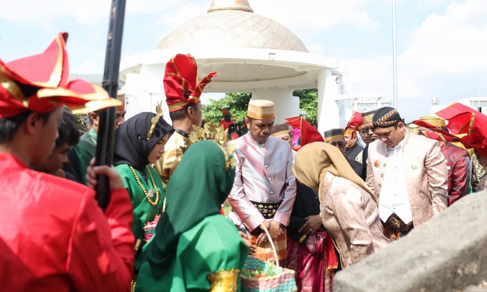 Sebut Makassar Junjung Tinggi Budaya, PJ Sekda Undang Para Raja Hadiri F8 Makassar