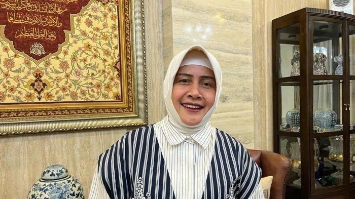Indira Yusuf Ismail Serahkan Bantuan Stunting di Panakkukang