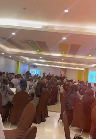 Dihadiri Plt. Kadis Sosial Provinsi Sulsel, Kabid Dayasos Buka Kegiatan Pembinaan Fasilitator Sistem Layanan dan Rujukan Terpadu