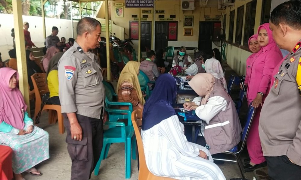 Polsek Manggala Gelar Bakti Kesehatan Dalam Rangka Cooling System Pilkada Damai