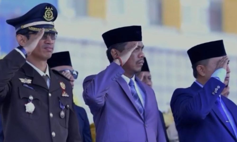 Kaban Bapenda Hadiri Upacara Hardiknas Tahun 2025