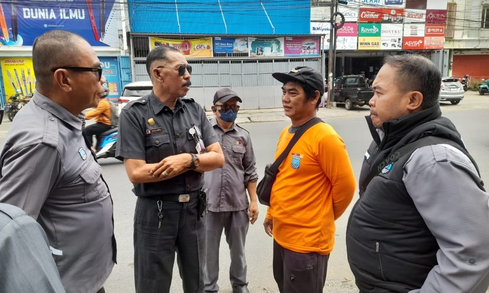 Parkir Liar Ditertibkan, Warga Makassar Akhirnya Bisa Bernapas Lega!
