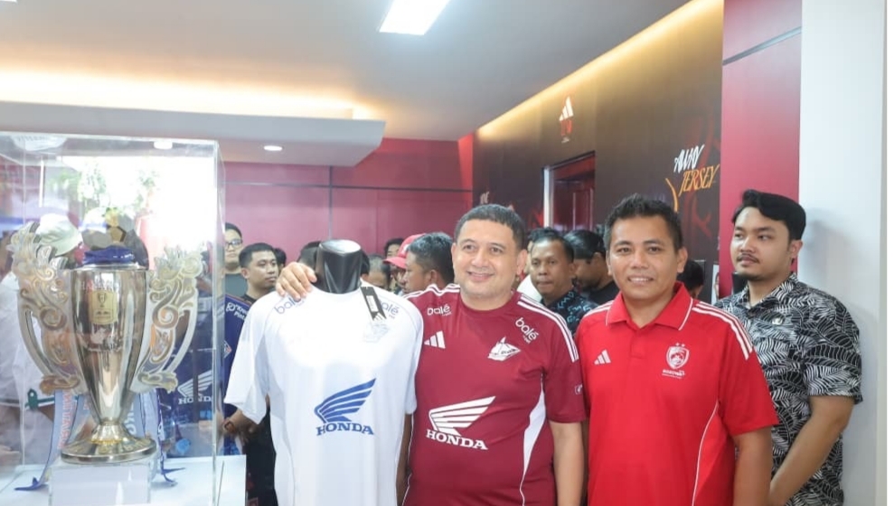 Jelang Laga Bergensi PSM vs Persija, Wali Kota Munafri Siapkan 6 Bus Angkutan Rombongan Makassar