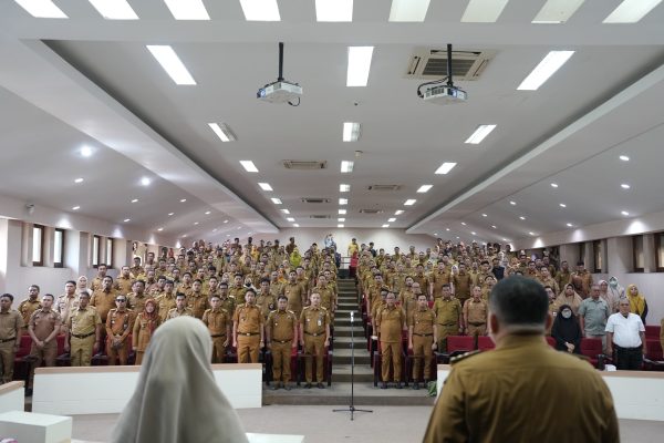 Wali Kota Makassar Warning Camat dan Lurah: Serius Jaga Kota Bebas Sampah