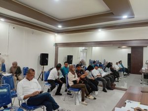 panitia Monev menggelar rapat persiapan pada Rabu sore, 20 Mei 2026, di Kantor KORMI Kota Makassar, Jalan Faisal IV No. 2, Makassar.