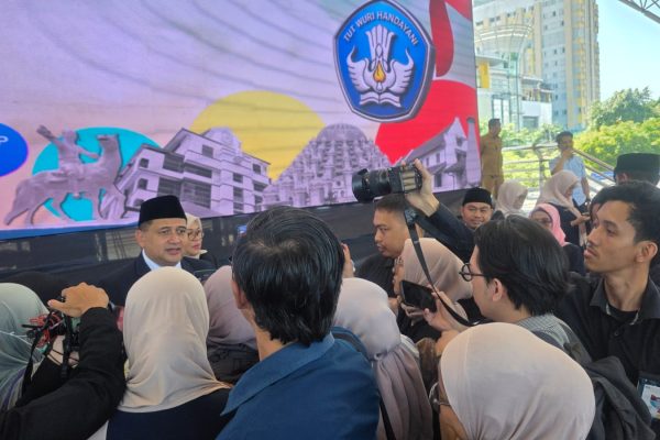 Dugaan Pungli Pengisian Kepsek, Munafri Perintahkan Inspektorat Periksa Seluruh Pihak