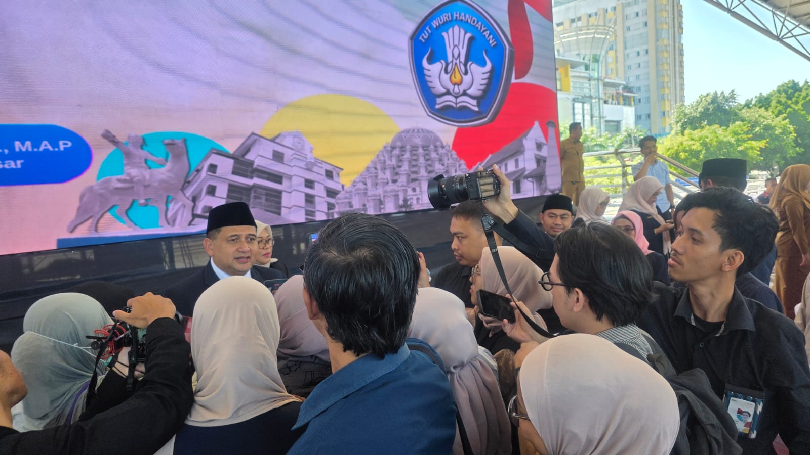 Dugaan Pungli Pengisian Kepsek, Munafri Perintahkan Inspektorat Periksa Seluruh Pihak