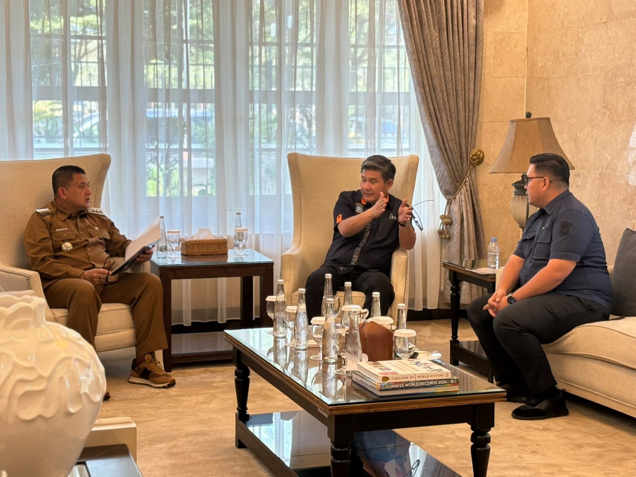 Audiensi bersama Wali Kota Makassar, Revolusi Tata Kelola Parkir Makassar: Perumda Parkir Usulkan Gedung Bertingkat hingga Integrasi Tiket Event