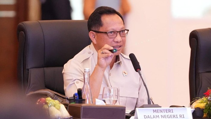 Tito Tegur Pemda Sulsel: Selesaikan Krisis BBM, Jangan Korbankan Hak Belajar Siswa!